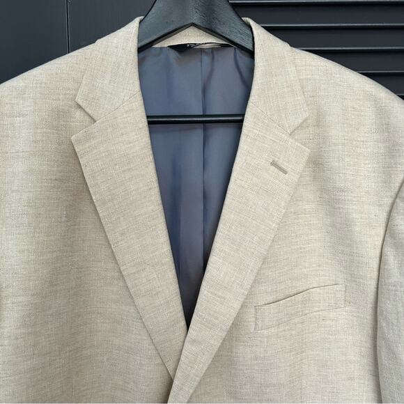 Jos. A. Bank Men’s Linen and Wool Blend Tan Sport Coat Blazer, Size 46R - Picture 4 of 16